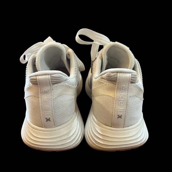 Adidas bounce shoes - Picture 3 of 4